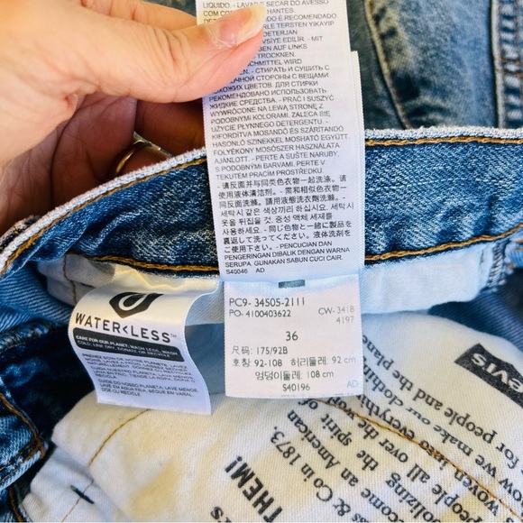 Levi's Raw Hem Cut Offs Denim Daisy Dukes 36 / XL - Picture 11 of 16